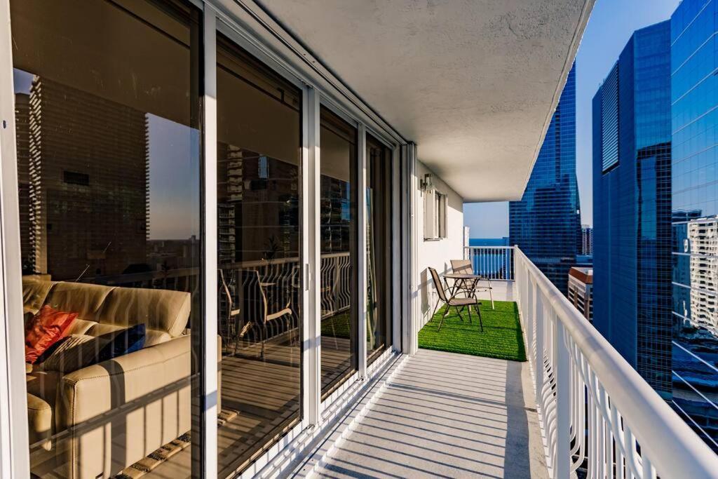 מיאמי Upscale Brickell 3 Bedroom With Water Views And Free Parking מראה חיצוני תמונה