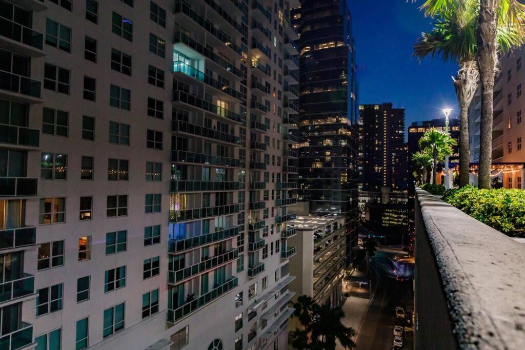מיאמי Upscale Brickell 3 Bedroom With Water Views And Free Parking מראה חיצוני תמונה